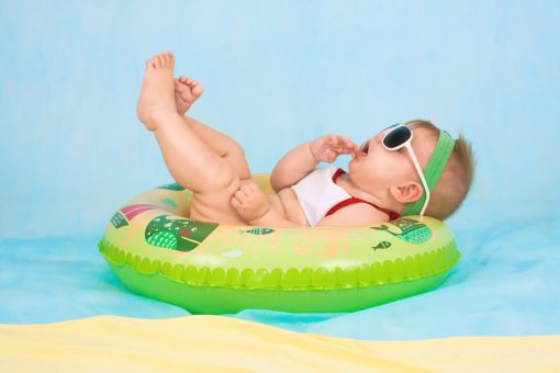 15 Must-Pack Items for Taking a Baby to the Beach